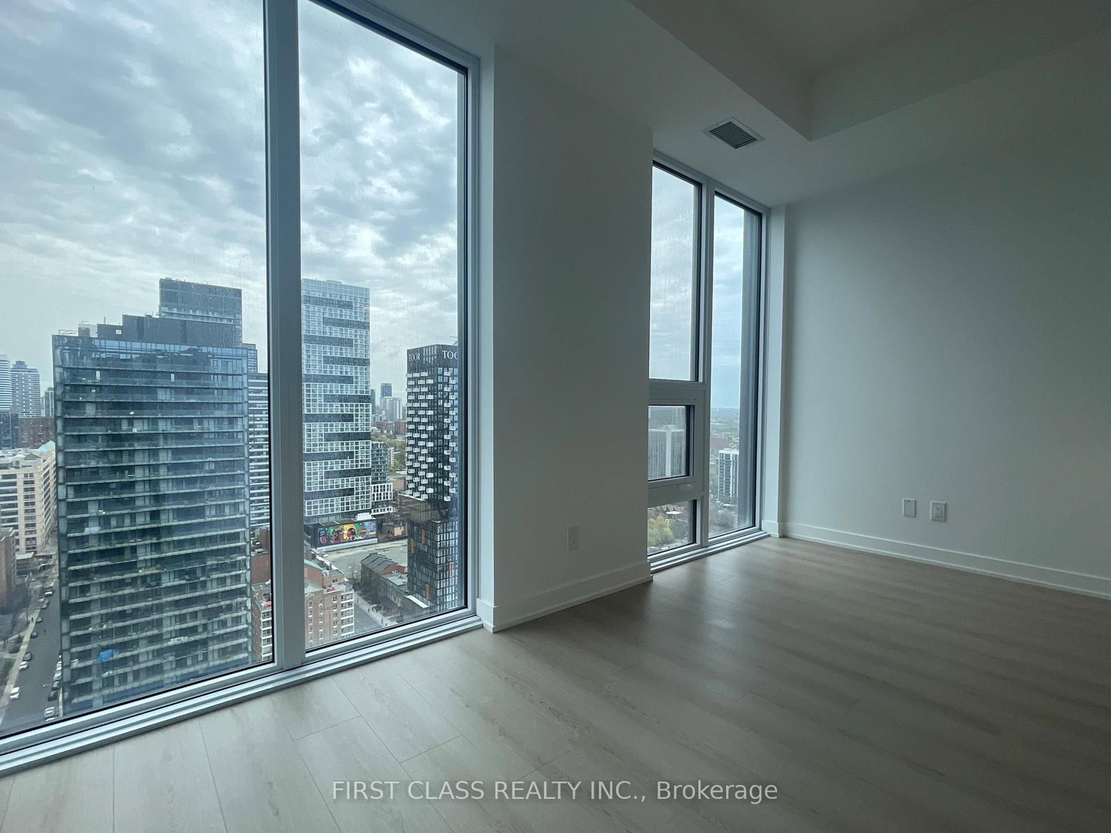 100 Queen Street E, Unit . - Photo 5