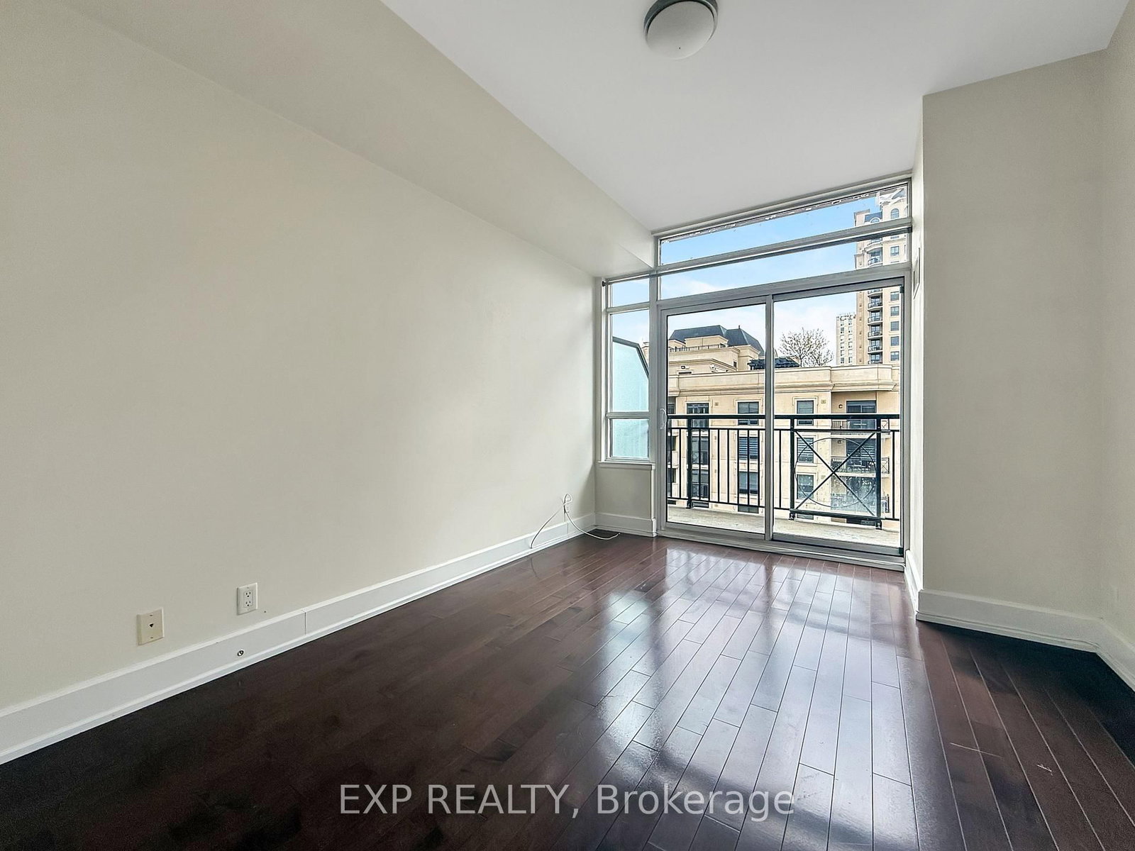 676 Sheppard Avenue E, Unit 612 - Photo 11