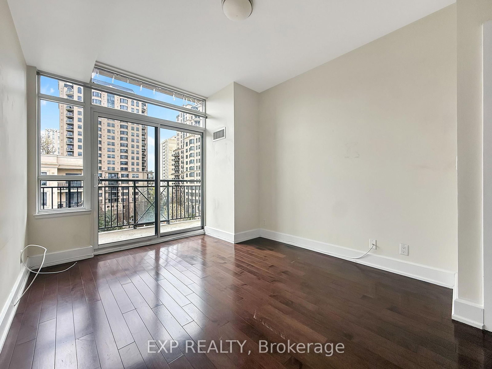 676 Sheppard Avenue E, Unit 612 - Photo 12