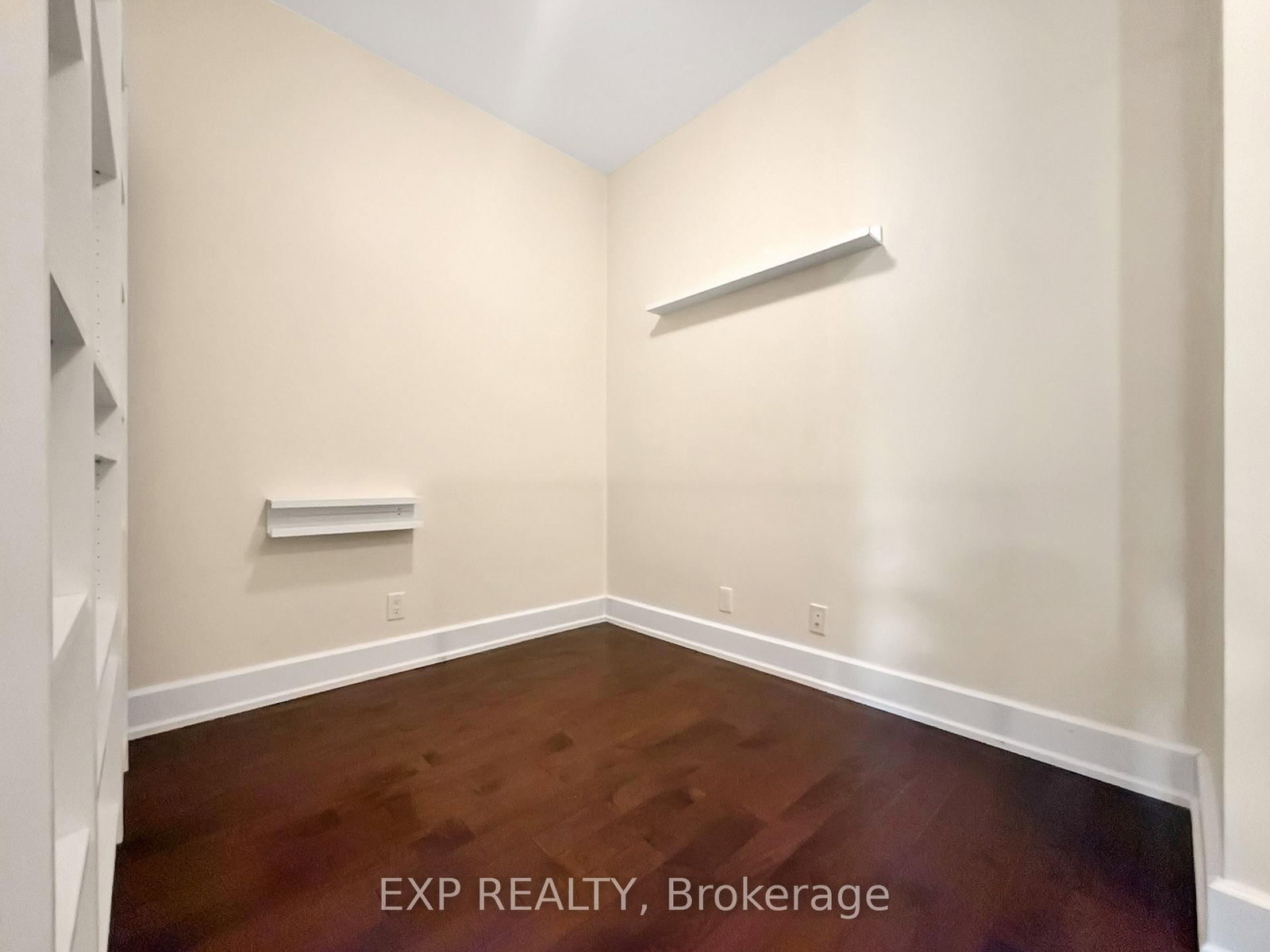 676 Sheppard Avenue E, Unit 612 - Photo 4