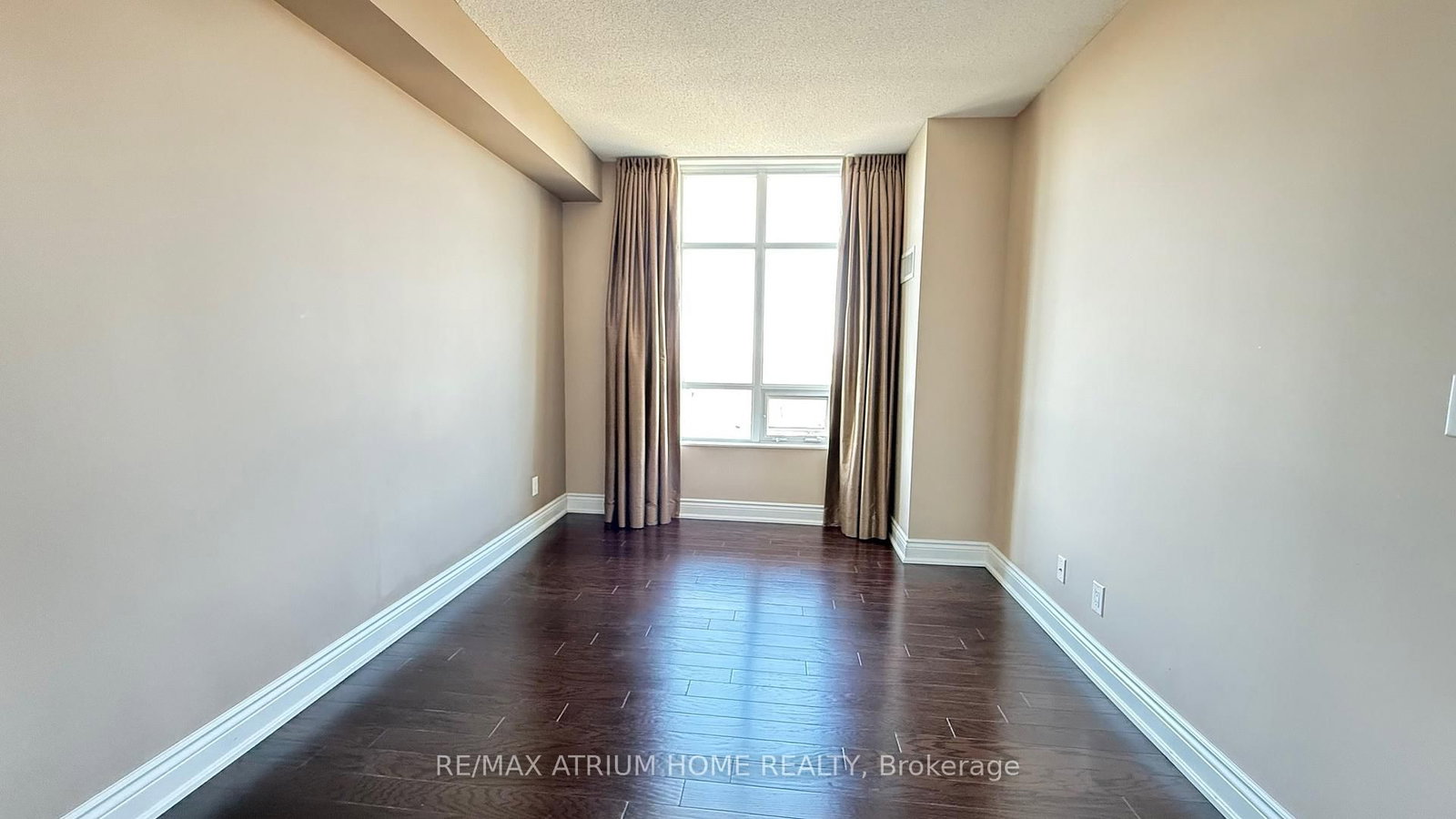 20 Bloorview Place, Unit 1507 - Photo 14