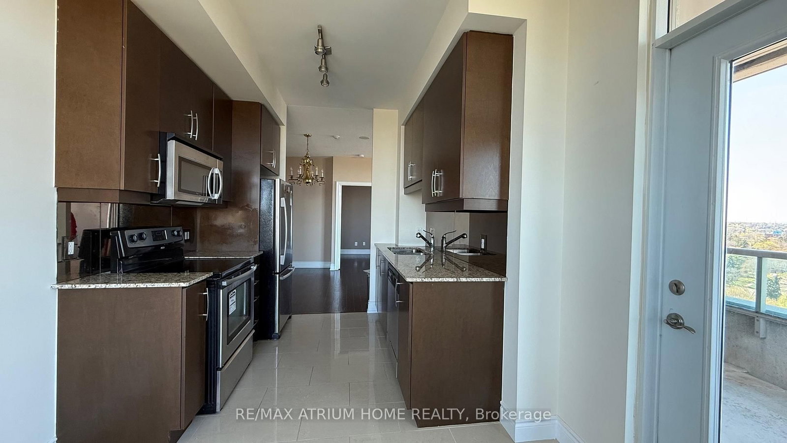 20 Bloorview Place, Unit 1507 - Photo 9