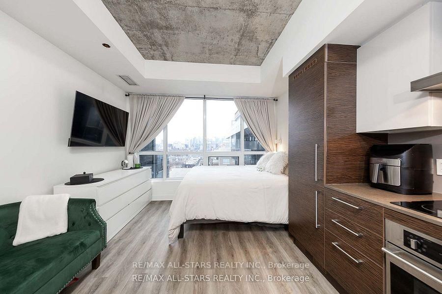 1030 King Street W, Unit 908 - Photo 6