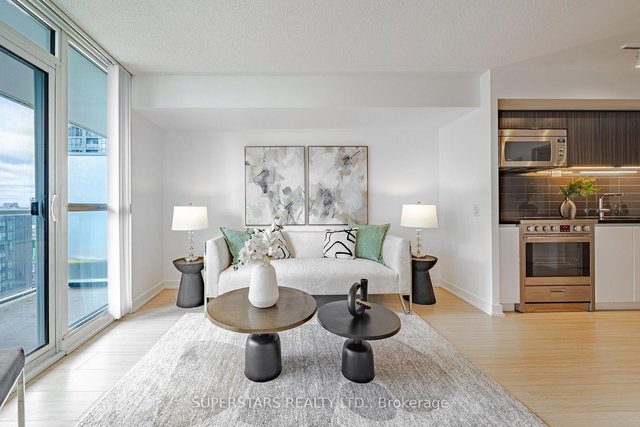 1211 - 75 Queens Wharf Road