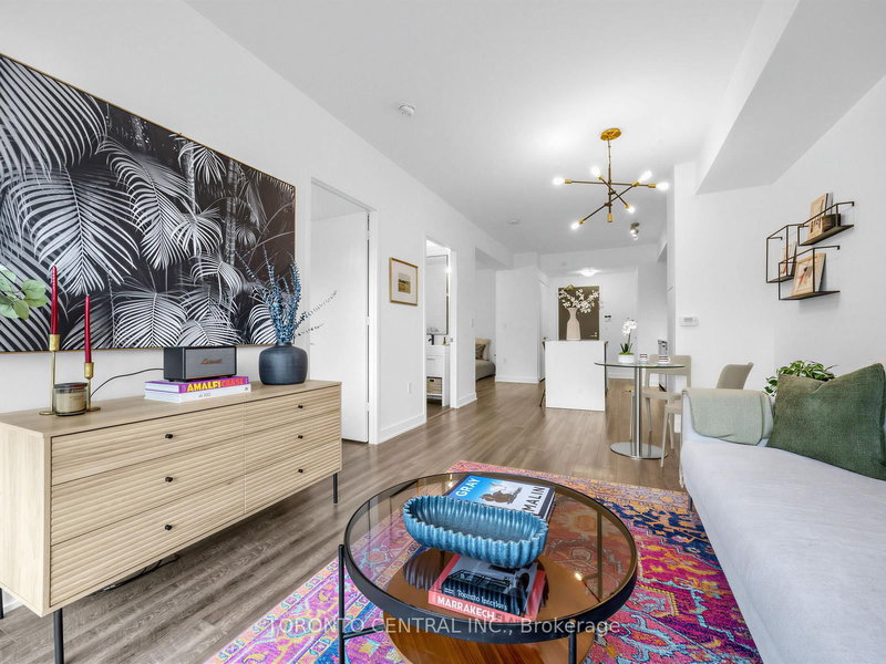 402 - 106 Dovercourt Rd, Toronto, M6J 0G4 | Image 2