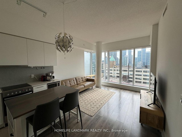 1404 - 435 Richmond Street W