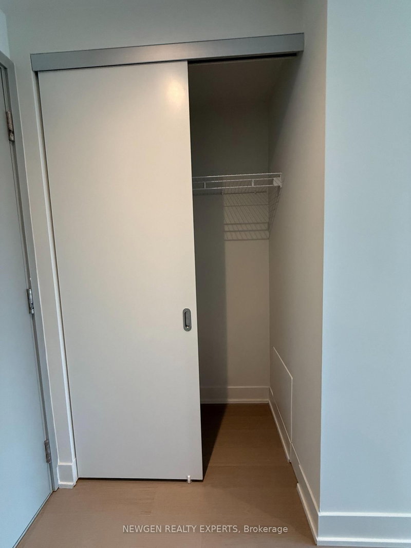 301 - 322 Dupont St, Toronto, M5R 0E3 | Image 3
