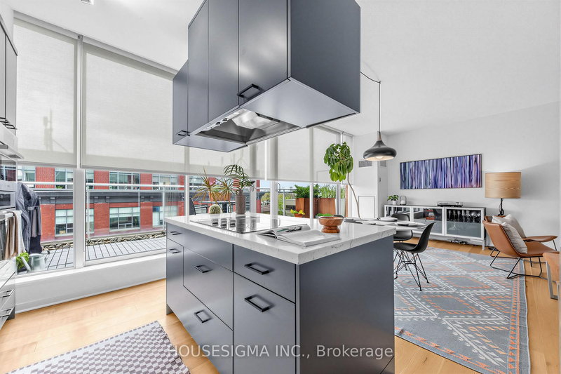602 - 301 Markham St, Toronto, M6J 3X2 | Image 3