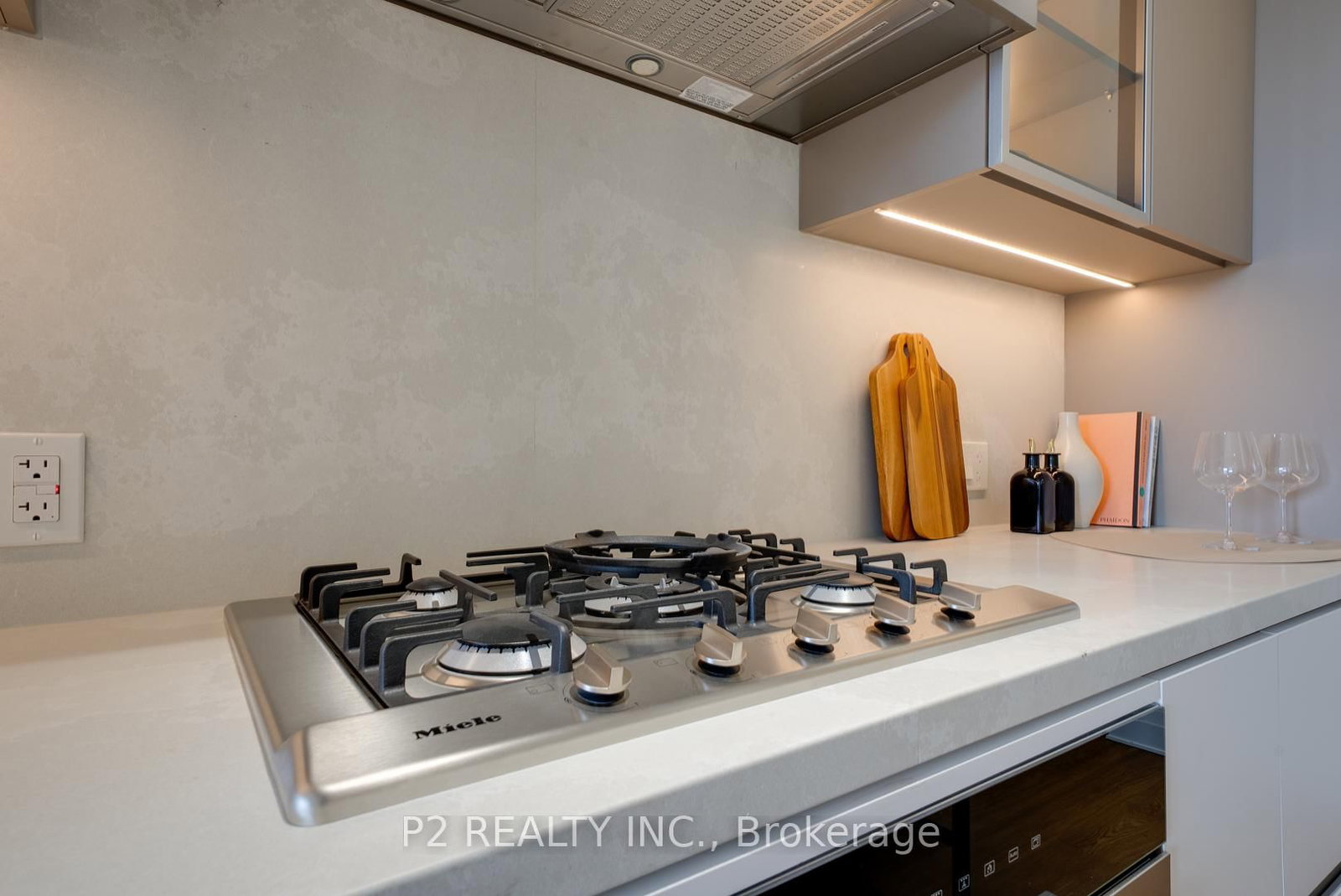 409-2 Forest Hill Road, Toronto, ON, photo 4