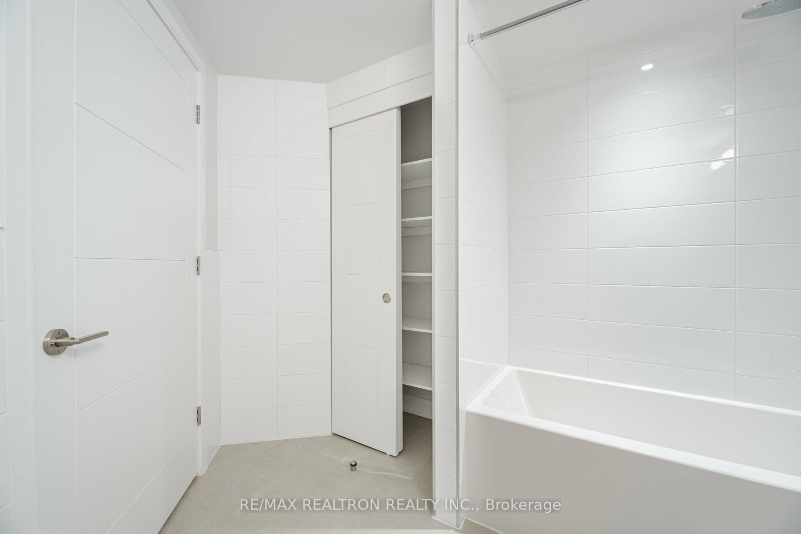 2525 Bathurst Street, Unit 1201 - Photo 13