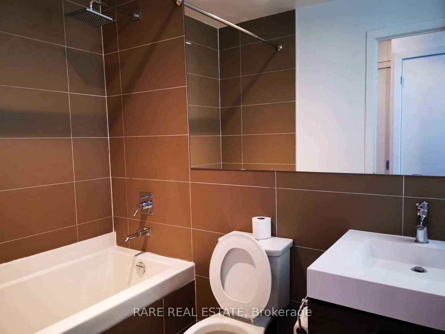 318 King Street E, Unit 906 - Photo 5