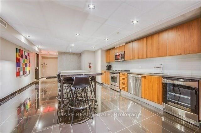 318 King Street E, Unit 906 - Photo 9