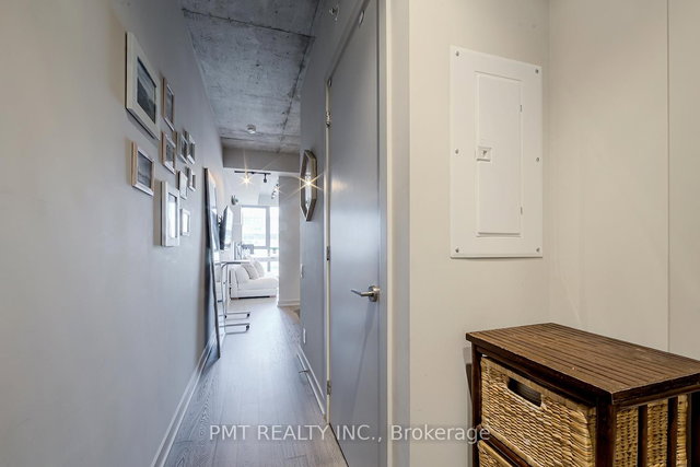 804 - 39 Brant Street