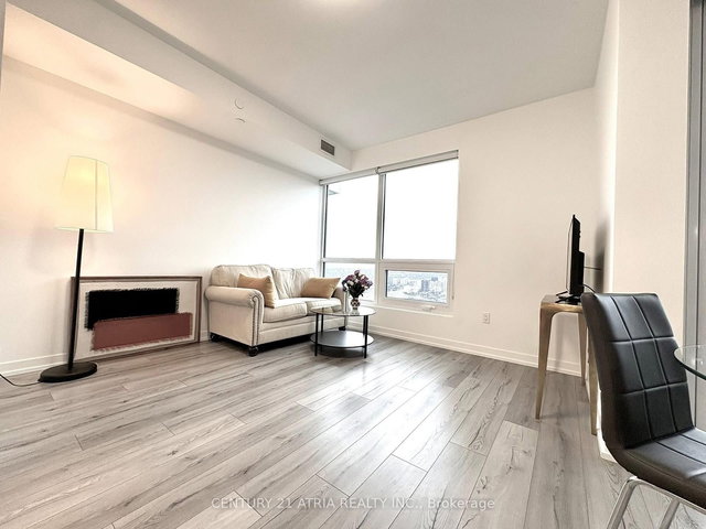 5306 - 395 Bloor Street E