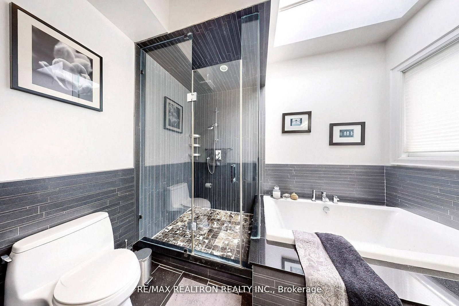 44 Tefley Road, Unit Main - Photo 30