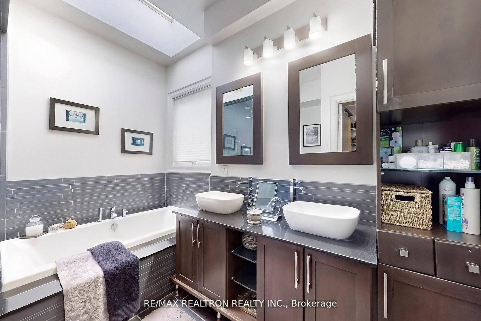 44 Tefley Road, Unit Main - Photo 31