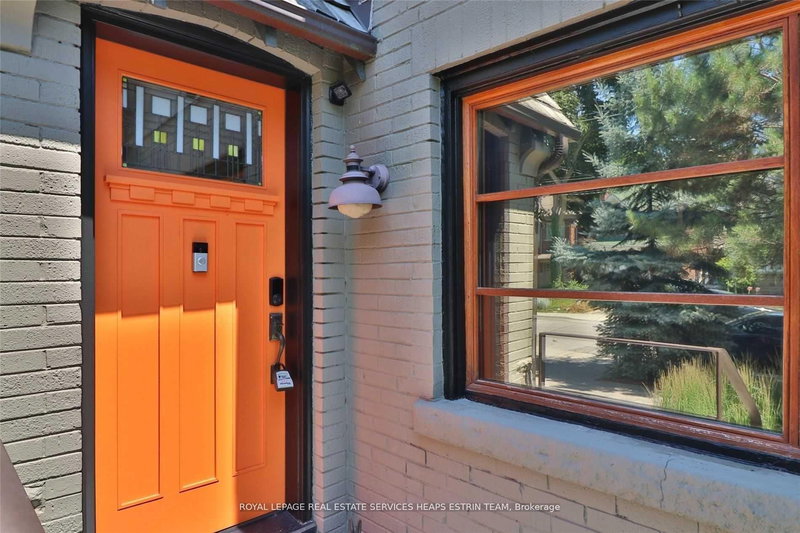 45 Cameron Cres, Toronto, M4G 2A1 | Image 3