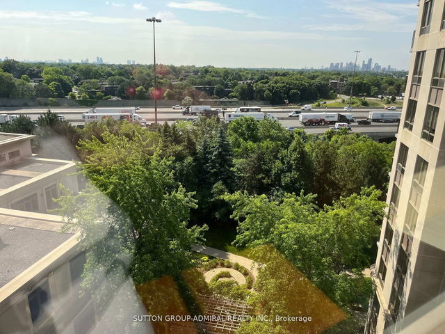 804 - 78 Harrison Garden Boulevard