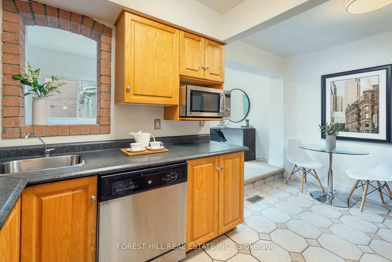 7 Cleveland St, Toronto, M4S 2V9 | Image 3