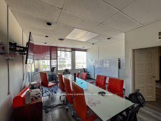64 Vaughan Road, Unit Upper - Photo 6
