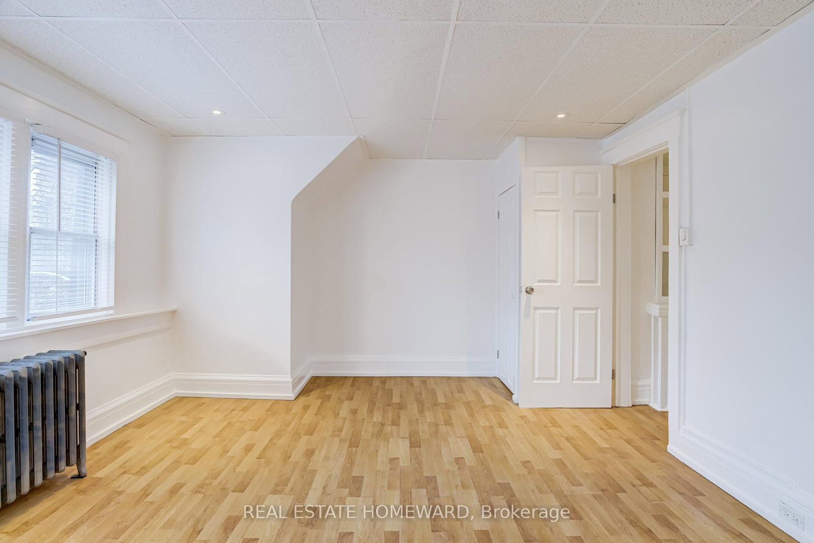 208 Ontario Street, Unit Upper - Photo 25