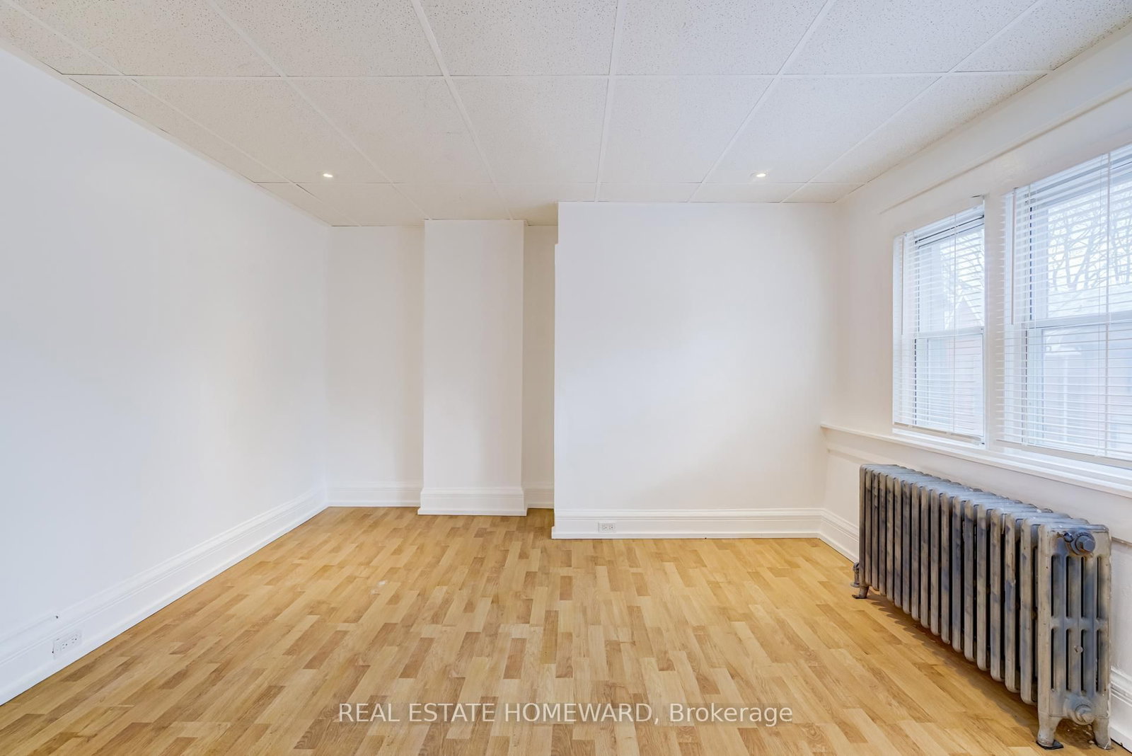 208 Ontario Street, Unit Upper - Photo 26