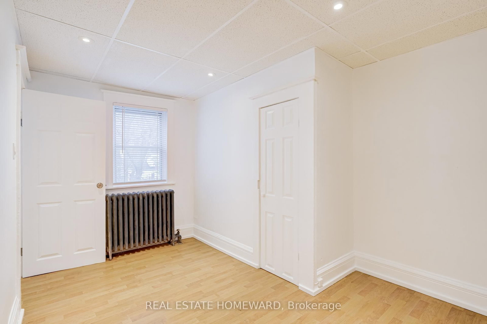 208 Ontario Street, Unit Upper - Photo 29