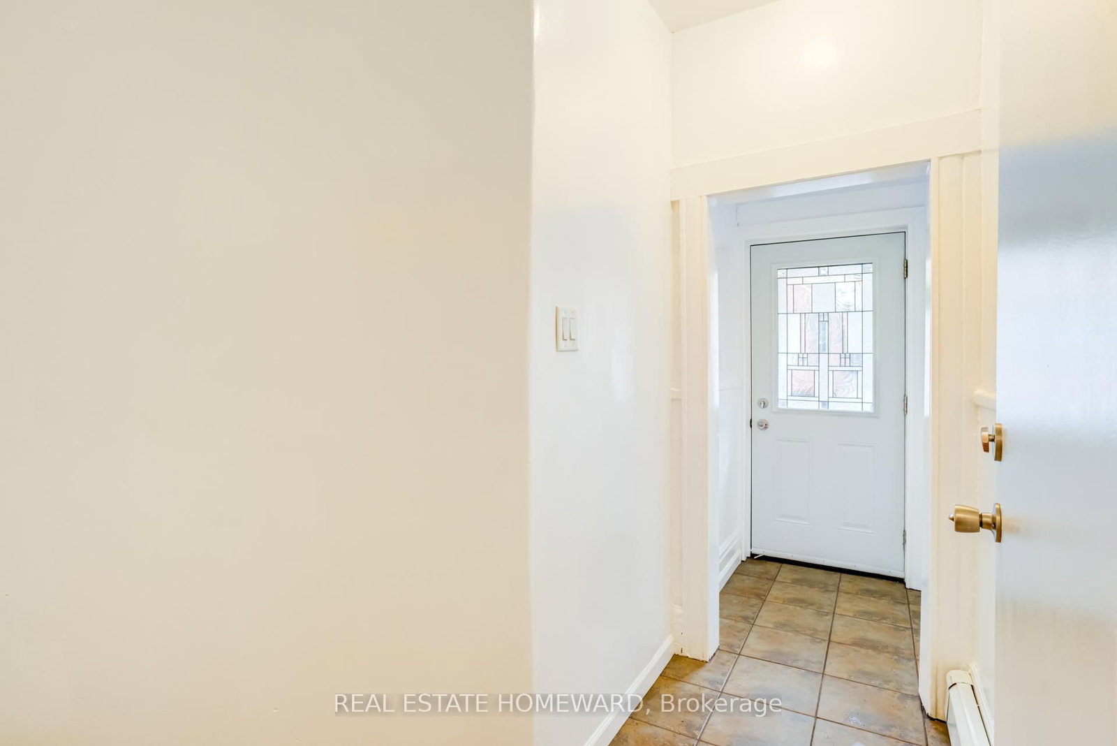 208 Ontario Street, Unit Upper - Photo 30