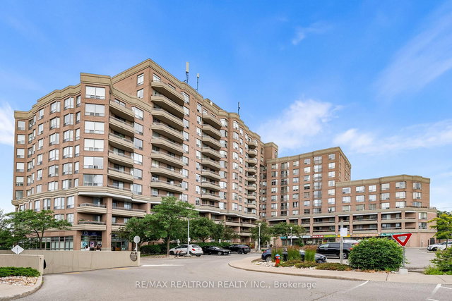 315 - 1700 Eglinton Avenue E