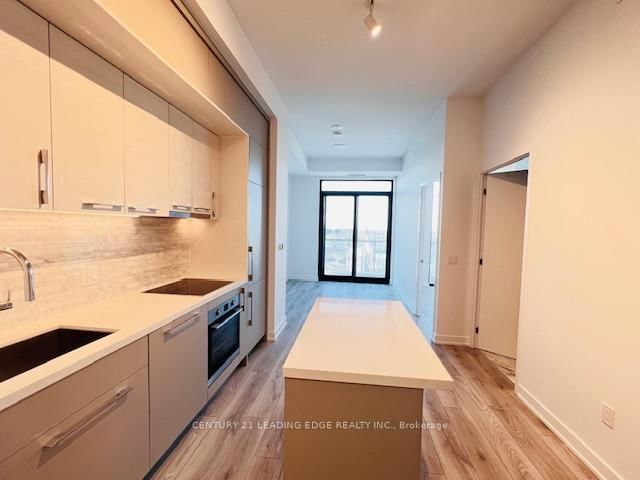 2512 - 29 Green Trail Crt, Toronto, M2K 0J9 | Image 2