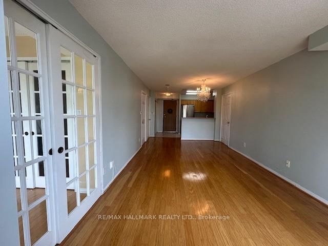 520 - 233 Beecroft Rd, Toronto, M2N 6Z9 | Image 3