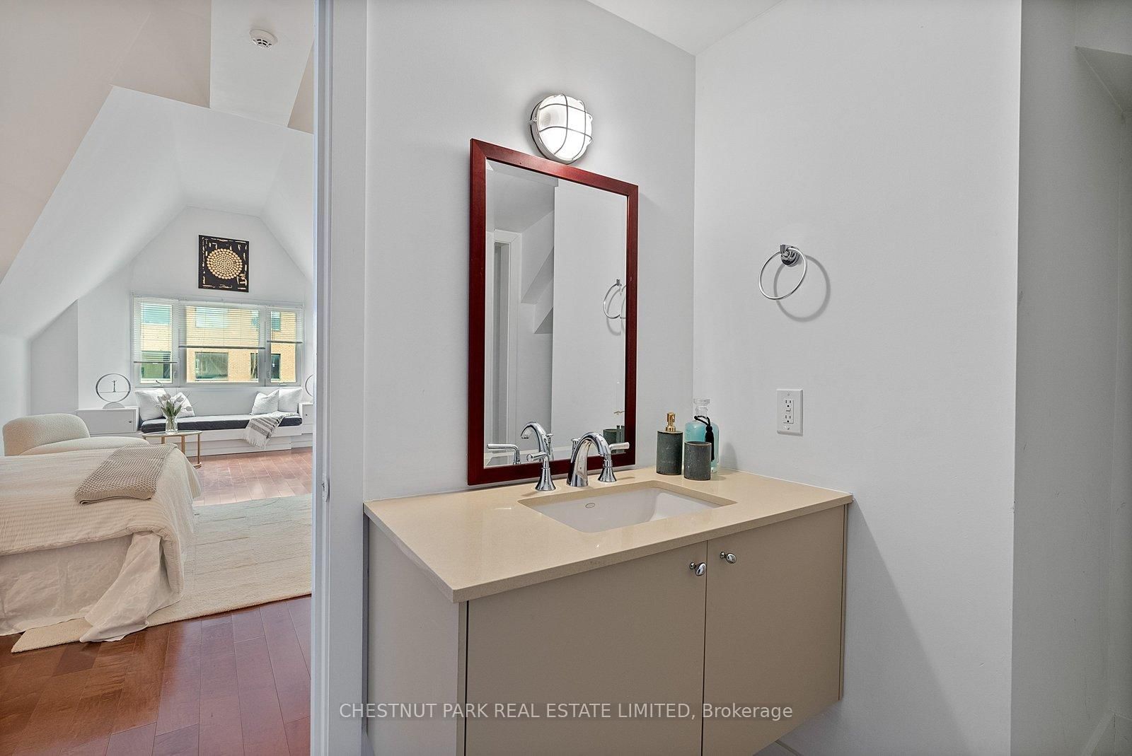140 Avenue Road - Photo 44