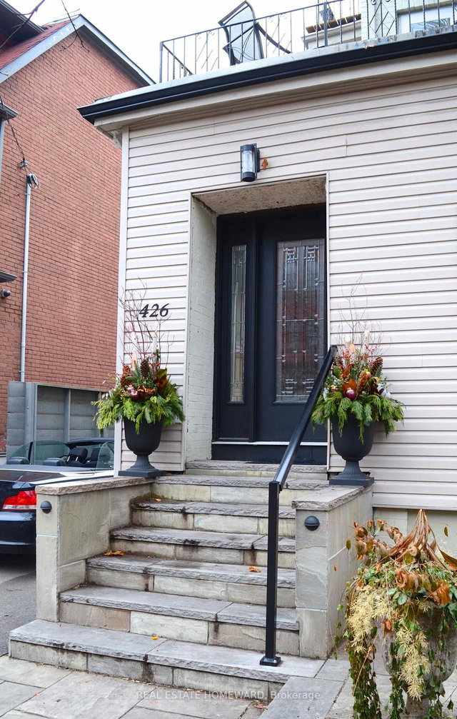 A1 - 426 Markham Street