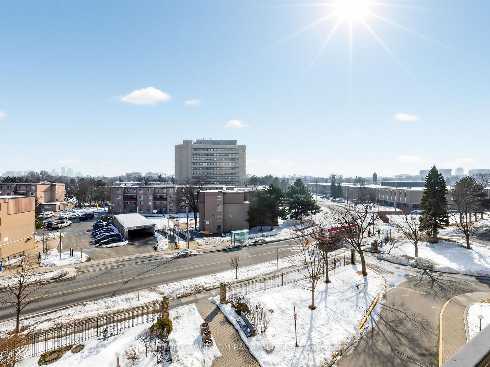 130 Neptune Drive, Unit 505 - Photo 24