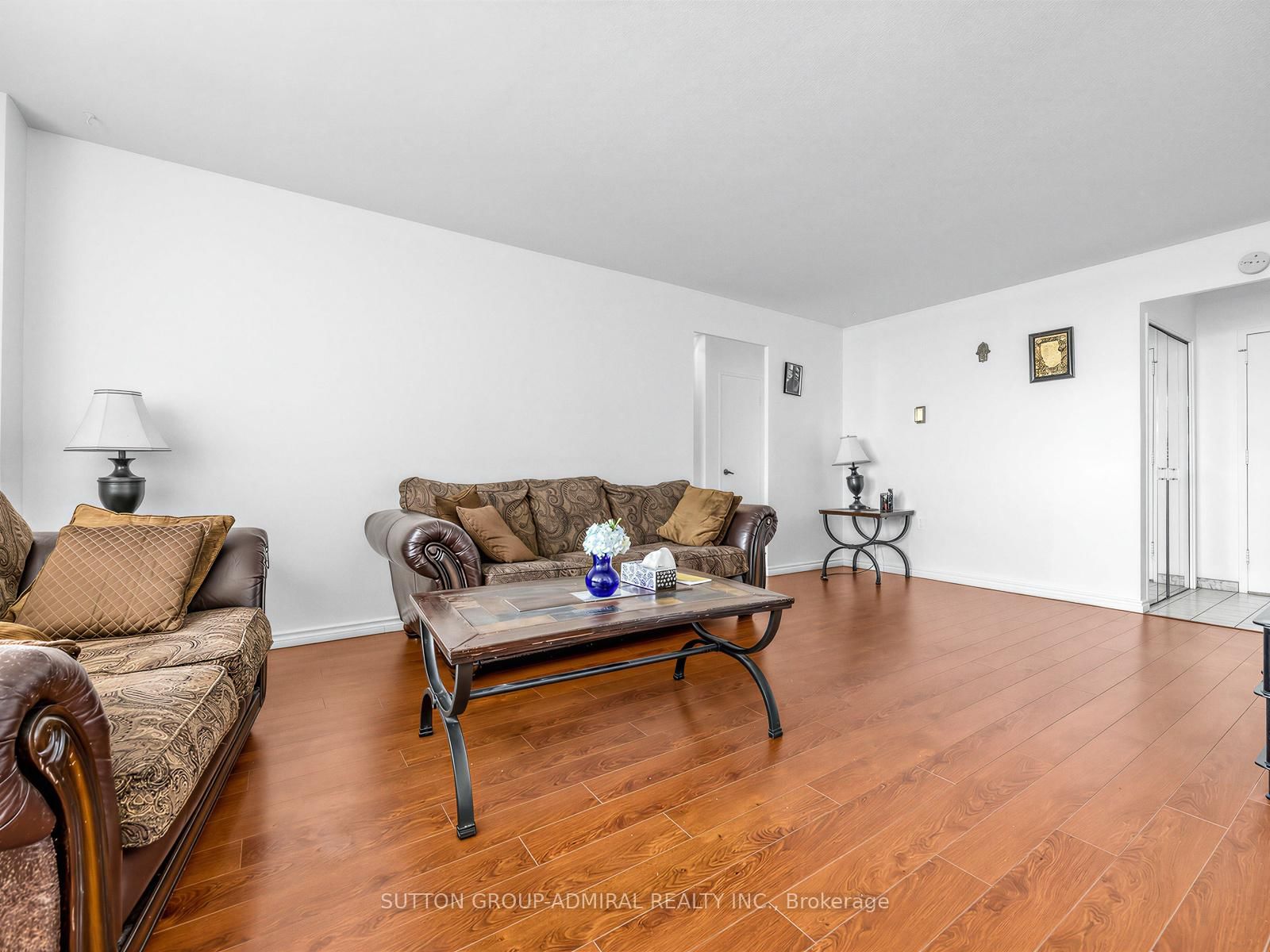 130 Neptune Drive, Unit 505 - Photo 8