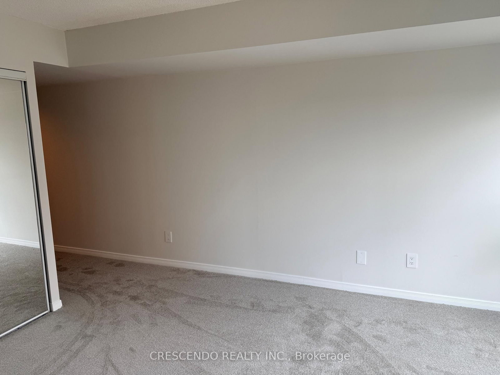 30 Harrison Garden Boulevard, Unit 902 - Photo 25