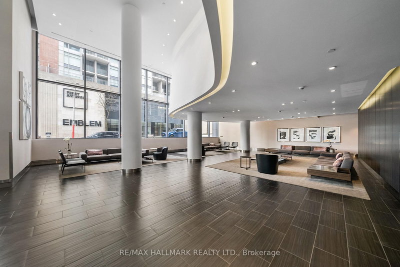1106 - 1815 Yonge St, Toronto, M4T 2A4 | Image 2