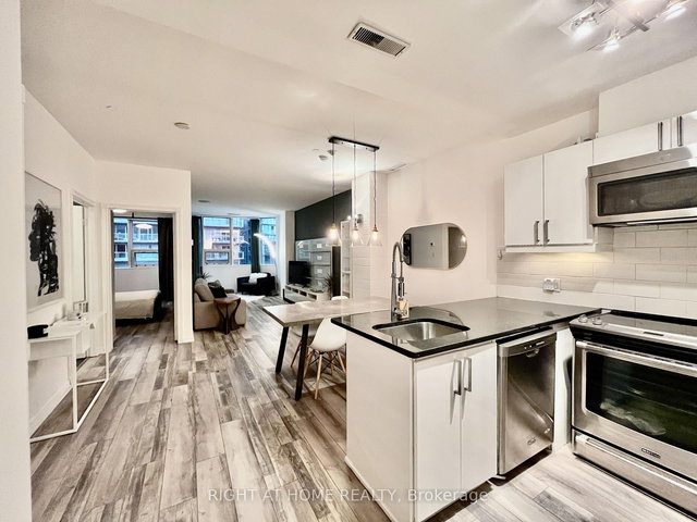 1106 - 393 King Street W