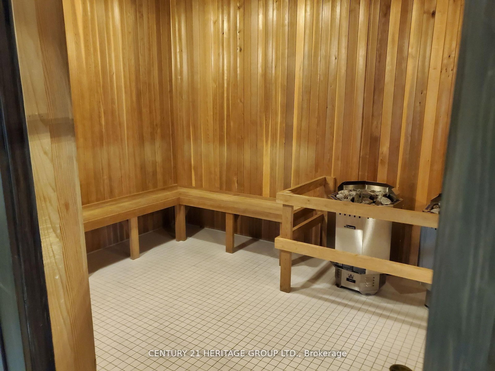 352 Front Street W, Unit 101 - Photo 39