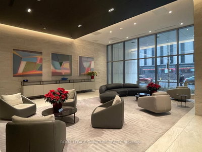 3903 - 2221 Yonge St | Toronto | Image