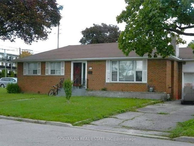 11 Muirkirk Road