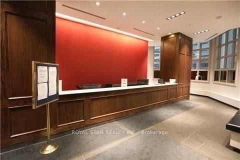 1507 - 426 University Ave, Toronto, M5G 1S9 | Image 3