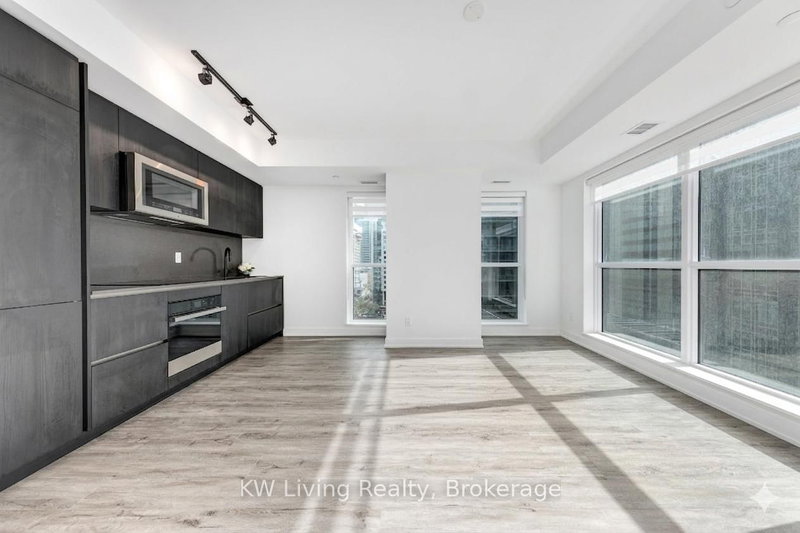 1302 - 327 King St W, Toronto, M5V 0W7 | Image 3