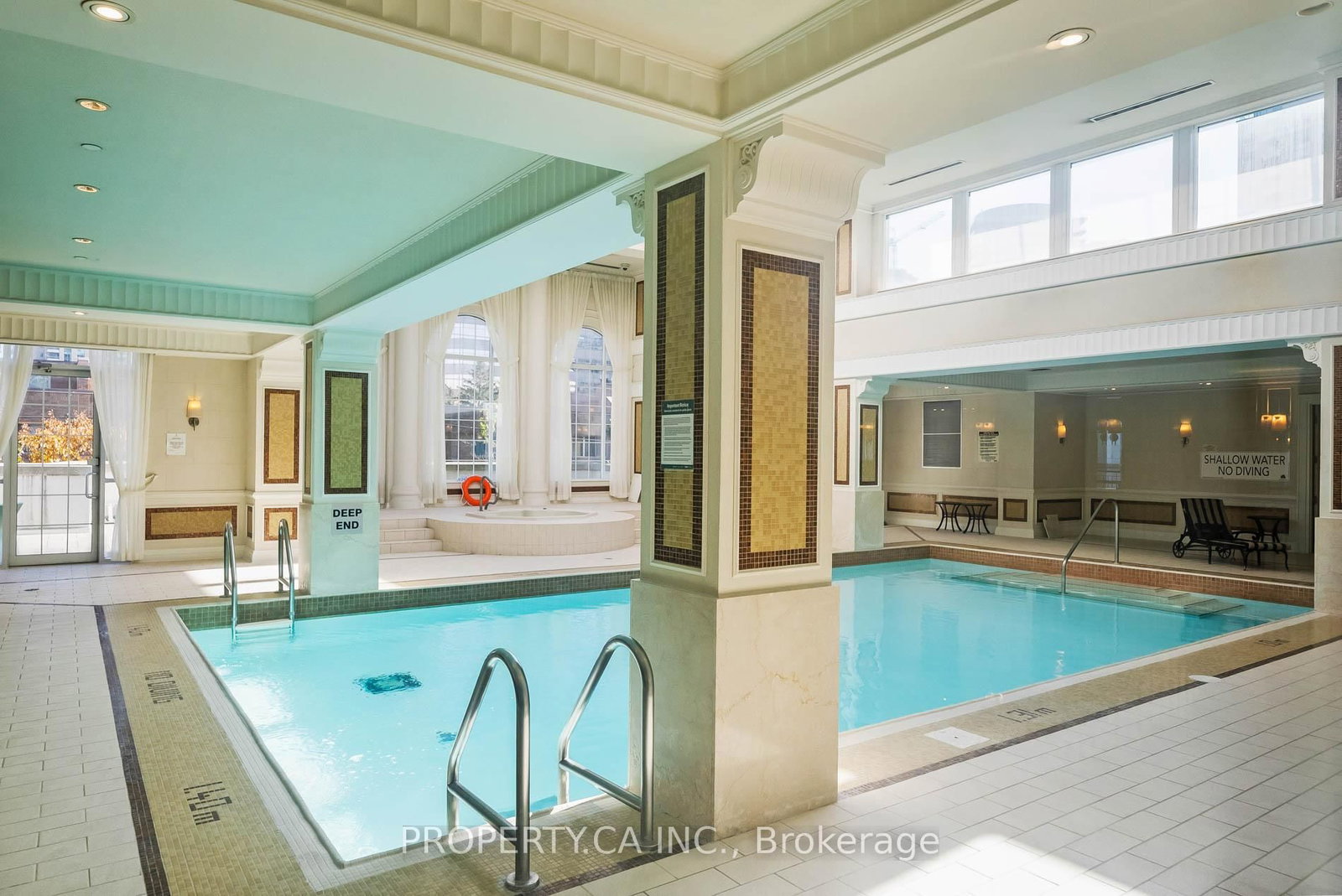 15 Greenview Avenue, Unit 309 - Photo 20