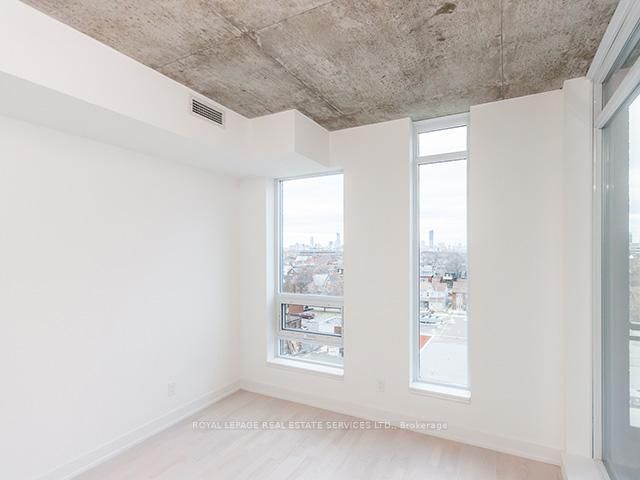 20 Gladstone Avenue, Unit 711 - Photo 13
