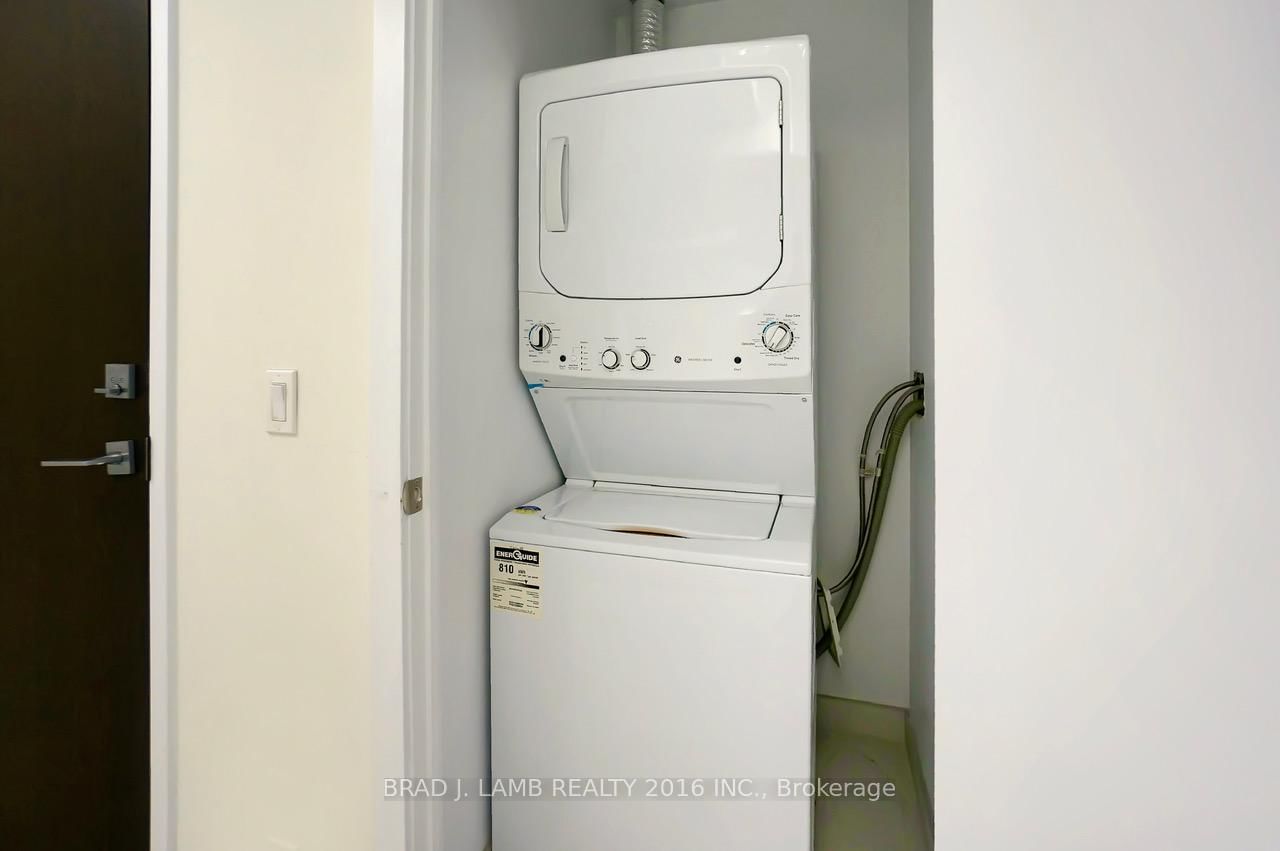 2221 Yonge Street, Unit 605 - Photo 15