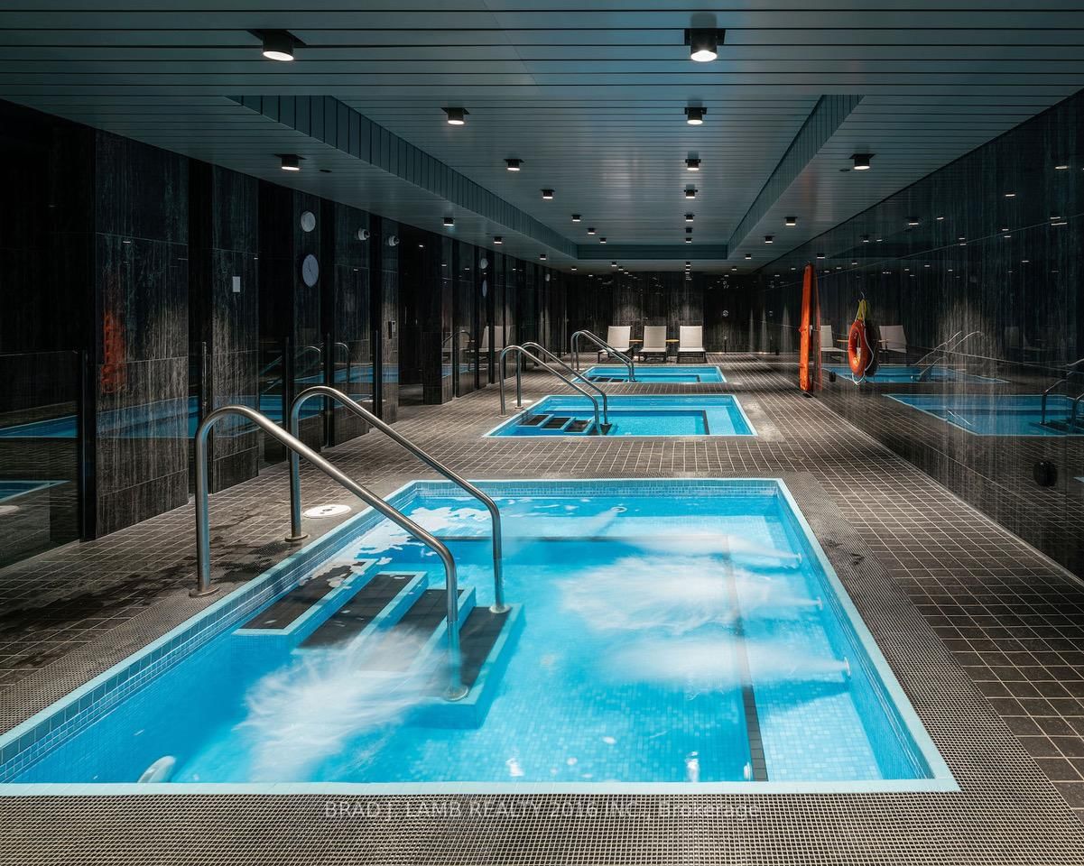 2221 Yonge Street, Unit 605 - Photo 16
