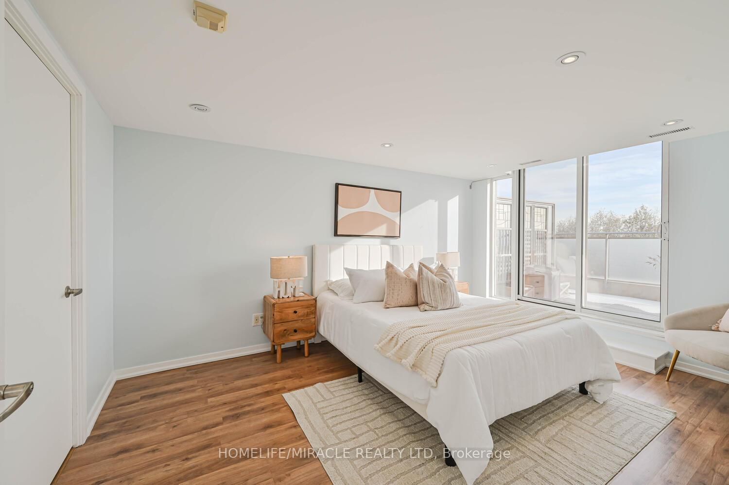 801 Sheppard Avenue W, Unit 608 - Photo 21