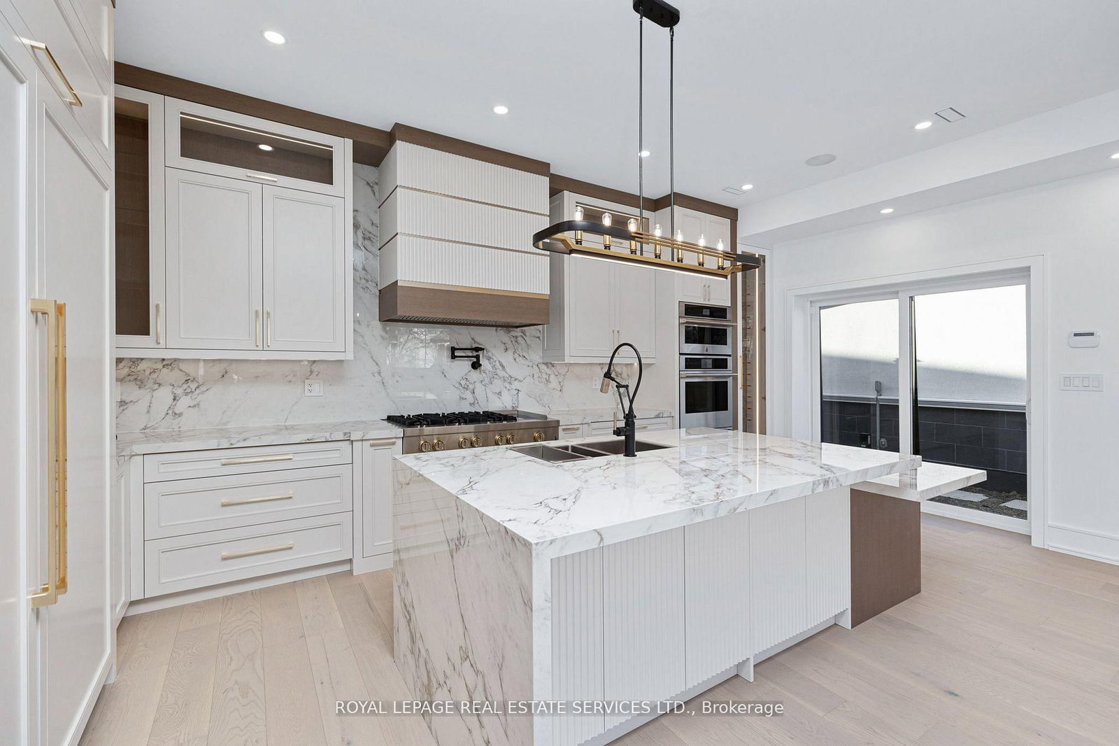 1352 Mount Pleasant Road - Photo 11