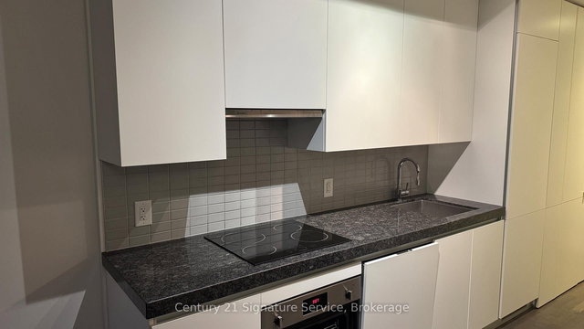 615 - 629 King Street W